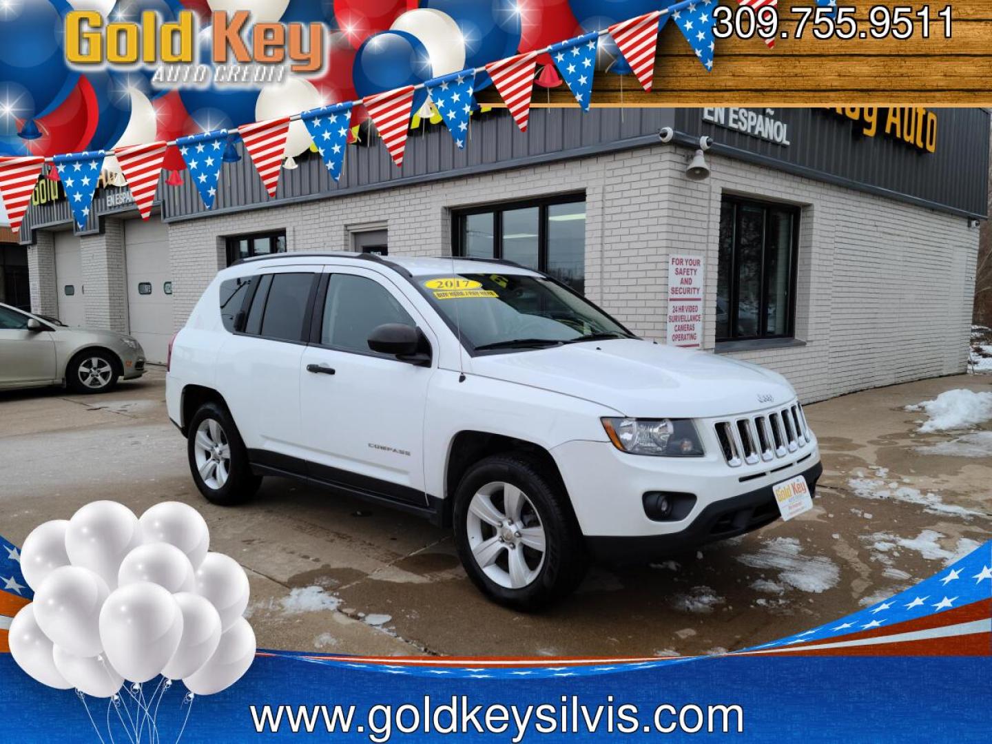 2017 Jeep Compass Sport 4WD (1C4NJDBBXHD) with an 2.4L L4 DOHC 16V engine, located at 104 1st Avenue, Silvis, IL, 61282, (309) 755-9511, 41.515156, -90.425377- Photo#0