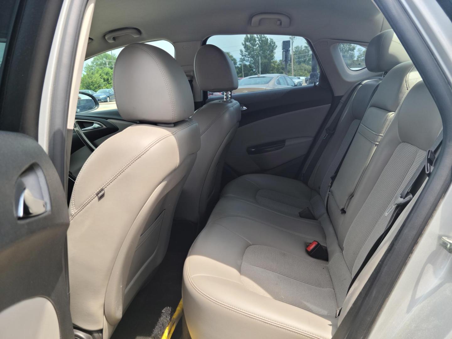 2014 Gray Buick Verano Convenience (1G4PR5SK9E4) with an 2.4L L4 DOHC 16V FFV engine, 6-Speed Automatic transmission, located at 104 1st Avenue, Silvis, IL, 61282, (309) 755-9511, 41.515156, -90.425377 - Photo#5