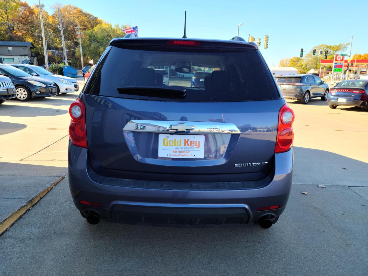 2013 Chevrolet Equinox 2LT 2WD (2GNFLPE38D6) with an 3.6L V6 DOHC 24V engine, 6-Speed Automatic transmission, located at 104 1st Avenue, Silvis, IL, 61282, (309) 755-9511, 41.515156, -90.425377 - Photo#3